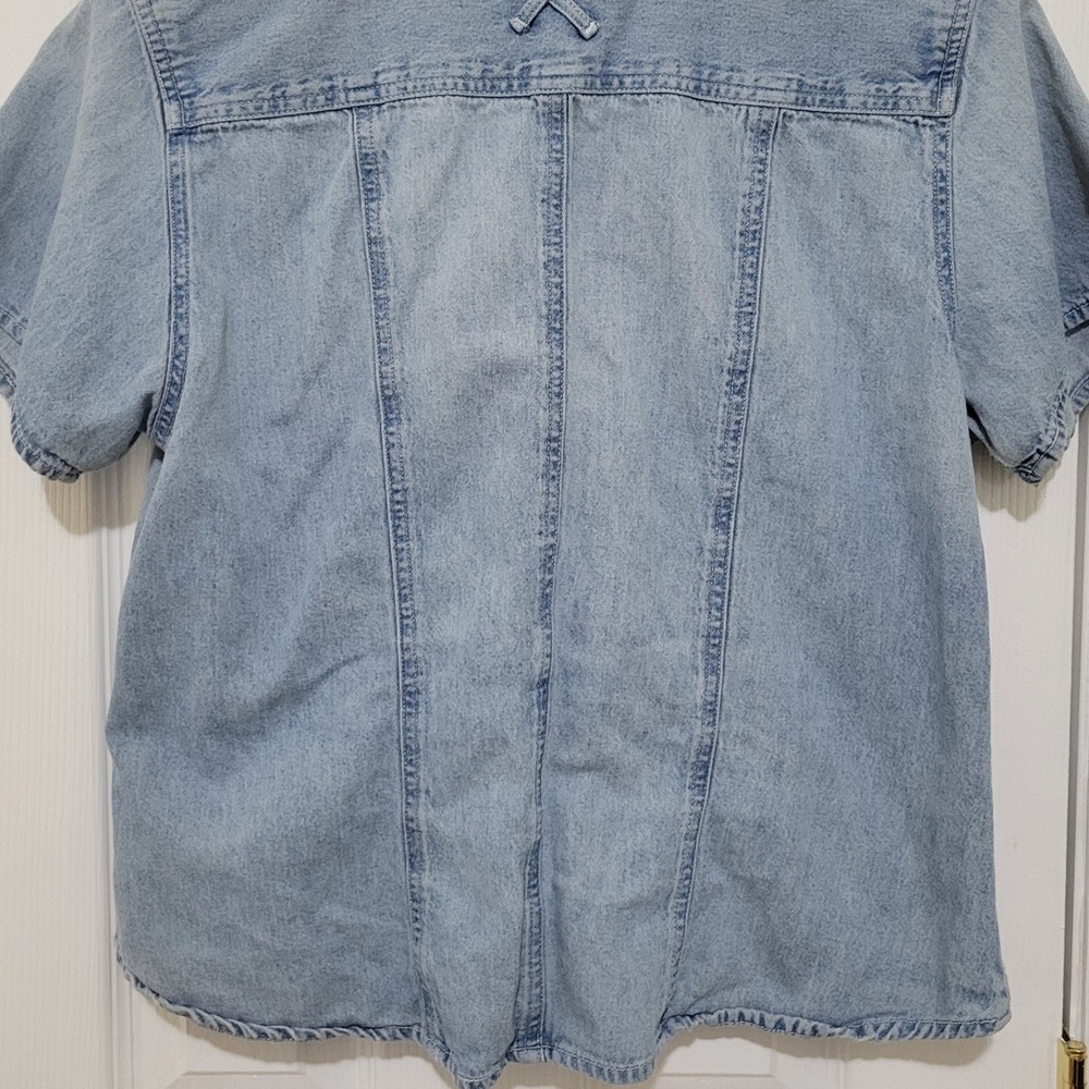 Sonoma Jean Company Light Wash Denim Short Sleeve Button Up Shirt Vintage Style - Picture 6 of 7